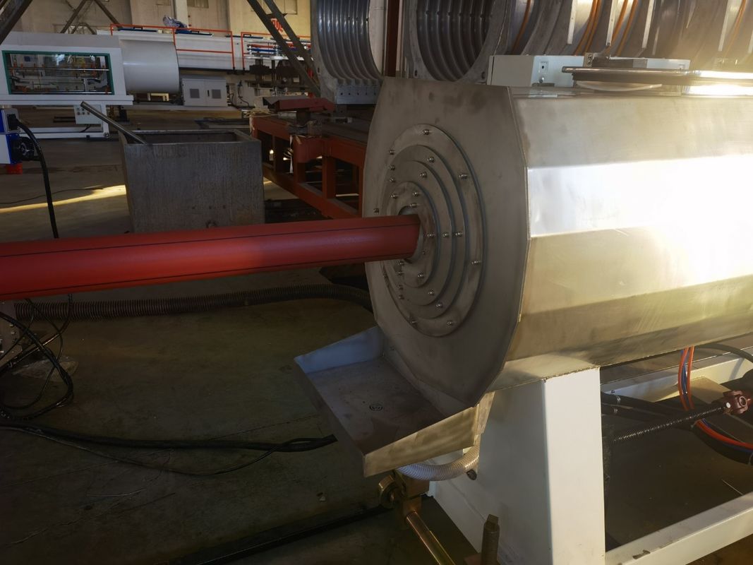 Линия экструзионной трубы с твердой стеной Hdpe под управлением PLC для универсальных и настраиваемых решений