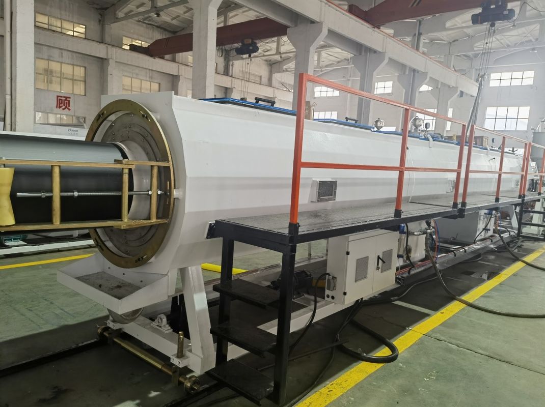 Siemens Electric Parts HDPE Solid Wall Pipe Extrusion Machine для высокоточного производства