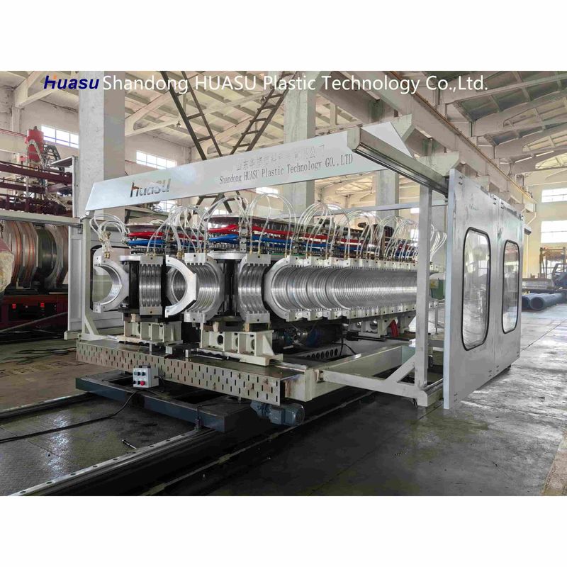 Высокоскоростная линия производства гофрированных труб с двойными стенками на базе одношнекового экструдера с онлайн-раструбированием и системой Siemens PLC