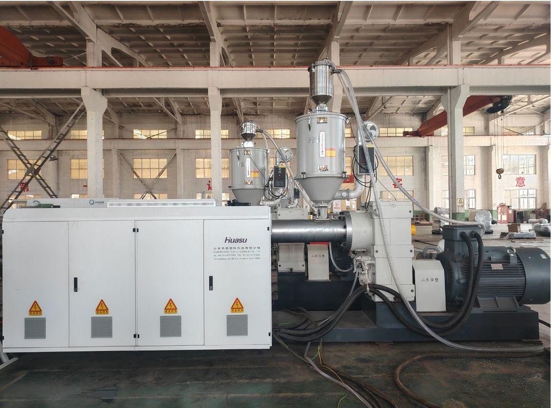 Линия экструзии гофрированной трубы с двойными стенками с основными электрическими компонентами Siemens и методом водяного охлаждения