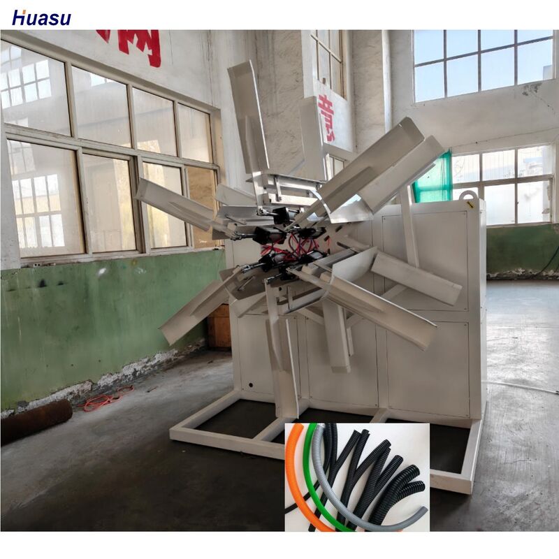 Линия экструзии гофрированных труб с двойными стенками с двигателем переменного тока Siemens Beide, 48 комплектов пресс-форм и соотношением шнека 33:1