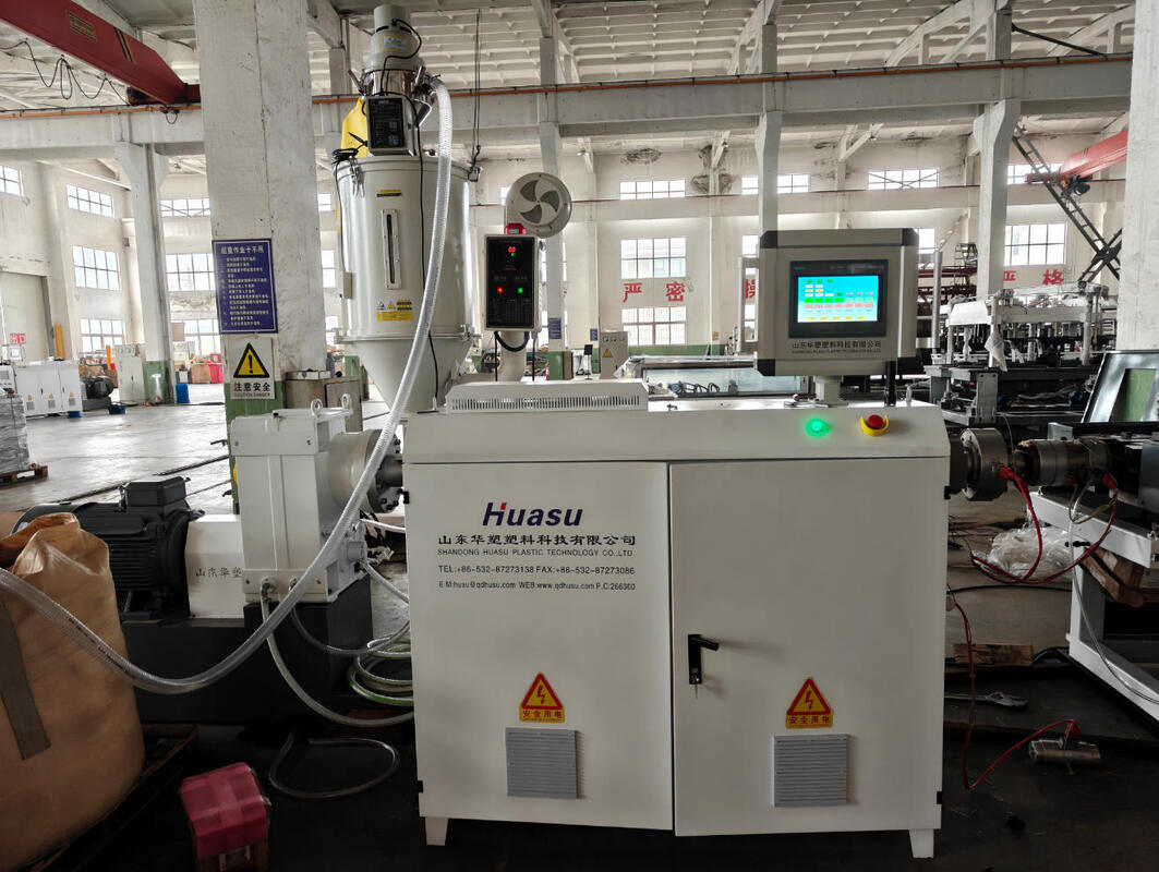 Полностью автоматическая линия экструзии однослойных гофрированных труб с производительностью 40-80 кг/ч и максимальным диаметром трубы 110 мм