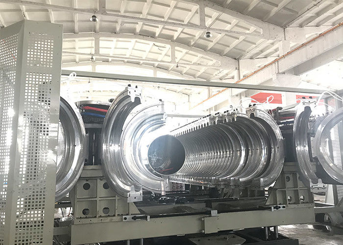 Линия машина штранг-прессования трубы из волнистого листового металла стены двойника Plastic/PE/PP/PVC продукции