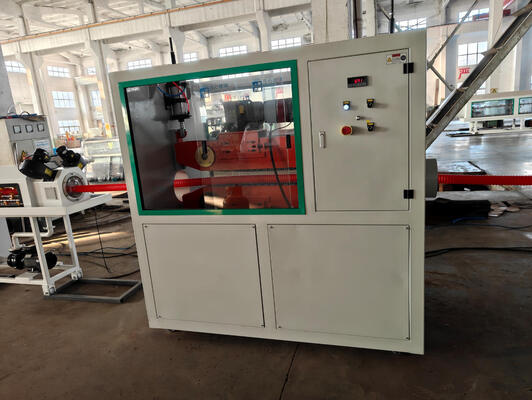 Siemens Electric Double Wall Corrugated Pipe Extrusion Line with Water Cooling and 100kg/h - 2000kg/h Production Capacity